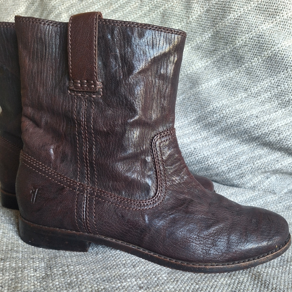FRYE Anna Booties